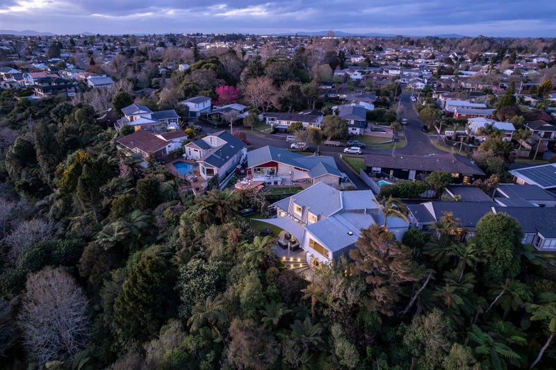 37 Balfour Crescent, Riverlea, Hamilton - Carousel 33