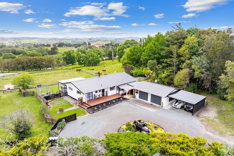 12 Horniblow Road, Matakohe - Carousel 1