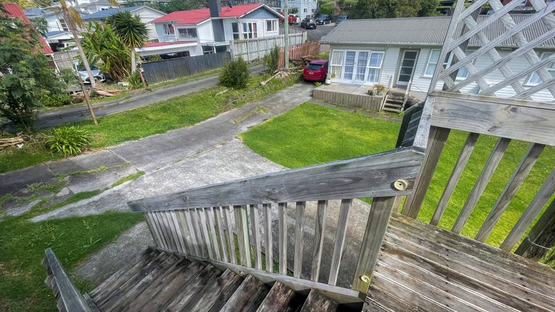 23 Tomo Street, New Lynn, Auckland - Carousel 25