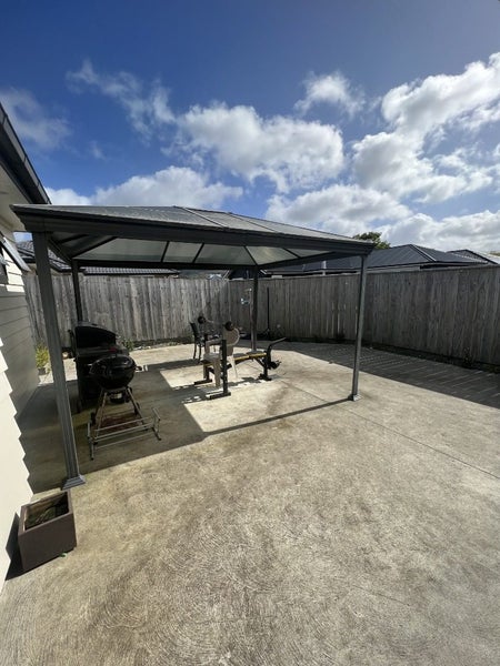 10 Poulson Grove, Trentham, Upper Hutt - Carousel 11