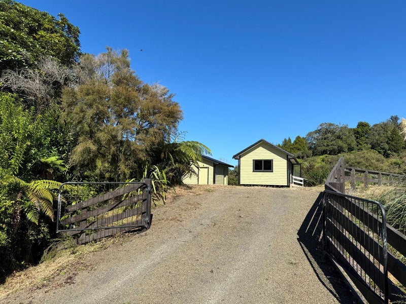 1158 Manawahe Road, Matata, Whakatane - Carousel 1