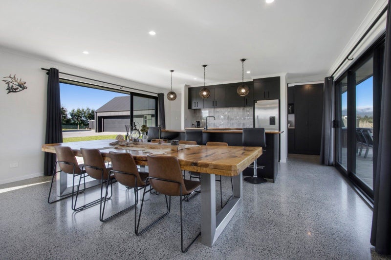 169 Busby Road, Katikati - Carousel 2