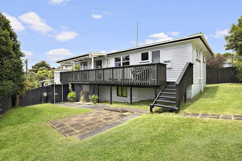 22A Sundown Avenue, Manly, Whangaparaoa - Carousel 1
