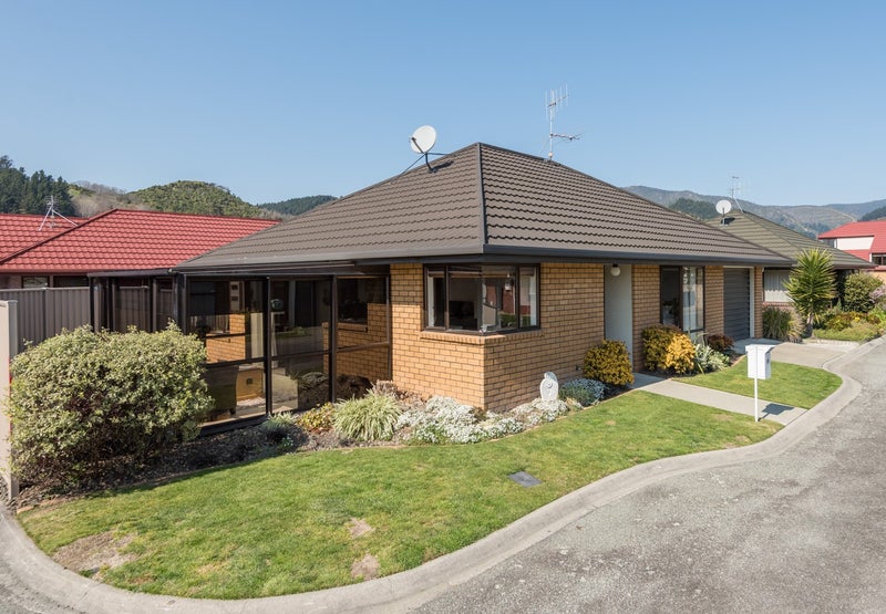 11 De Cesare Way, The Wood, Nelson - Carousel 1