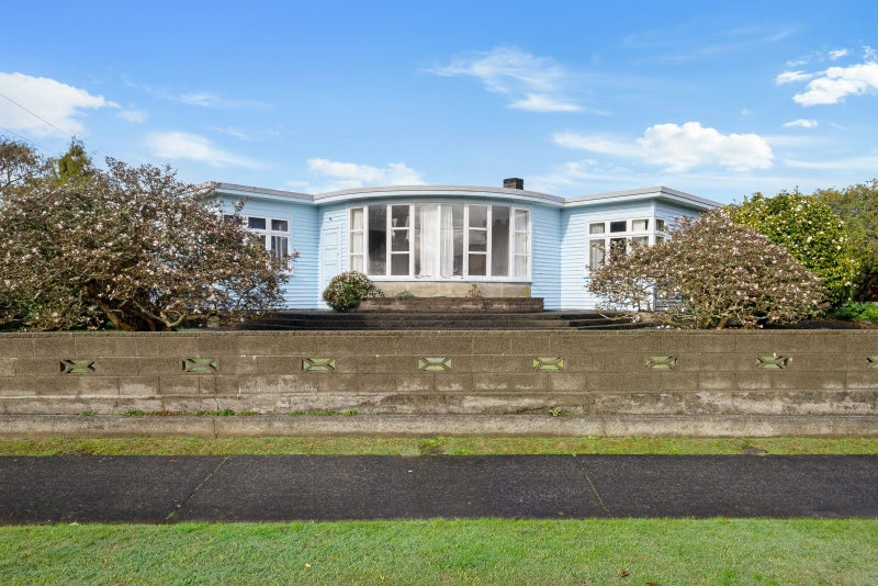4 Milton Street, Stokes Valley, Lower Hutt - Carousel 2