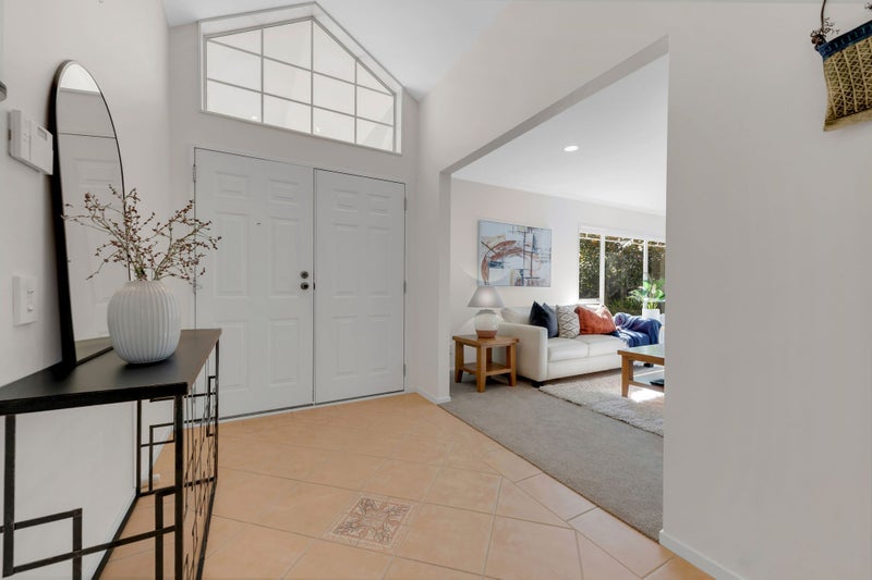 94 Bob Charles Drive, Golflands, Auckland - Carousel 2