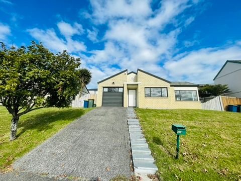 5 Blueridge Close, Sunnyvale, Auckland - Carousel 1
