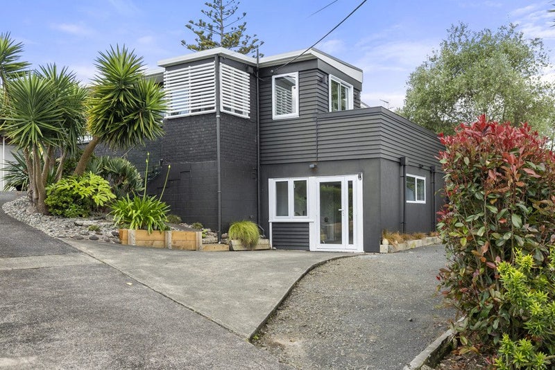 1/467 Beach Road, Murrays Bay, Auckland - Carousel 1