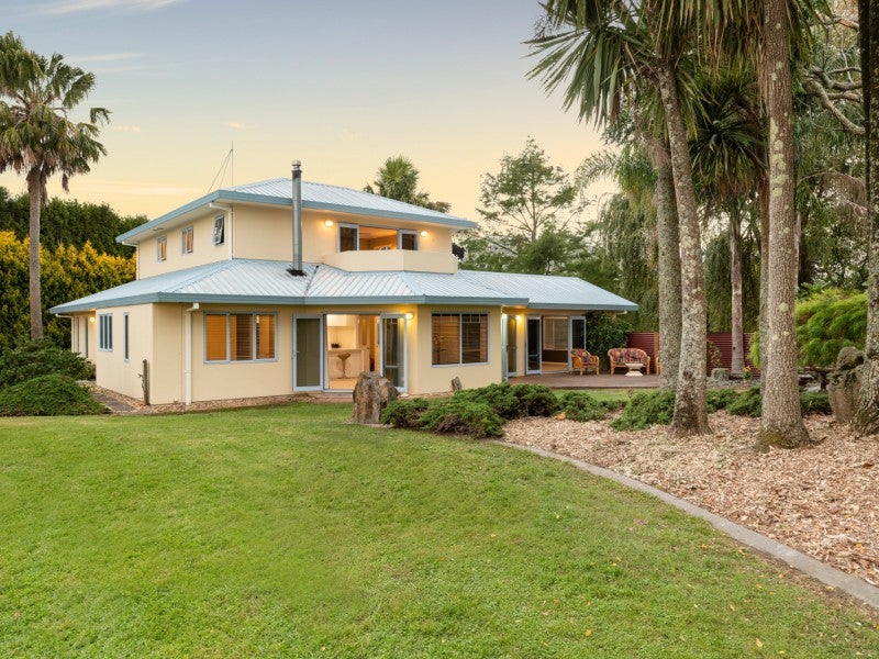 76 Prole Road, Omokoroa - Carousel 1