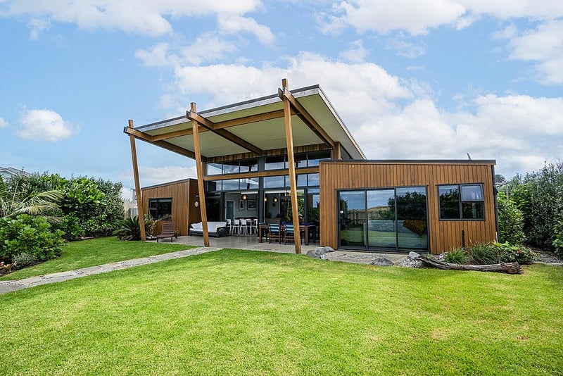 7 Christie Close, Pataua North, Parua Bay - Carousel 1