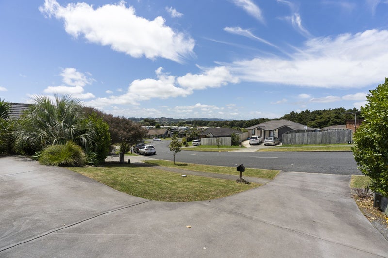 61 Pebble Beach Boulevard, Kamo, Whangarei - Carousel 21