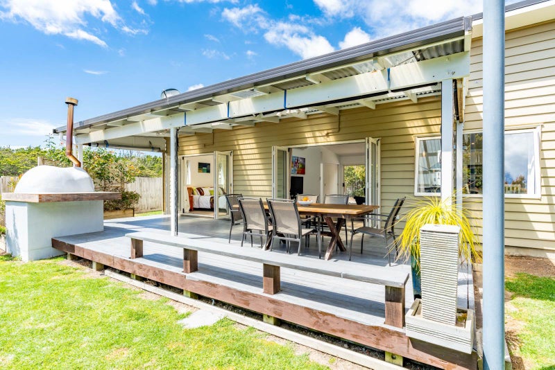 83 Moir Point Road, Mangawhai Heads, Mangawhai - Carousel 1