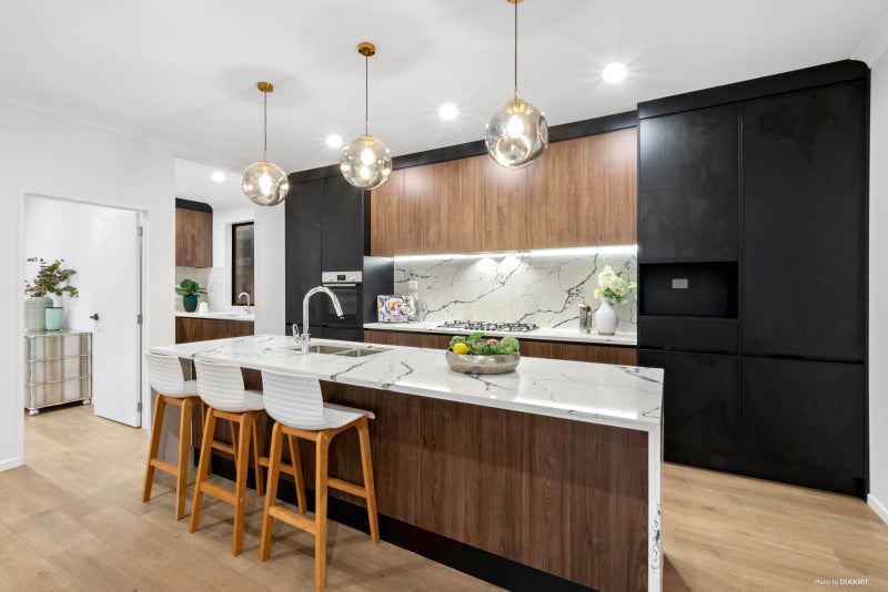 139 Argento Avenue, Flat Bush, Auckland - Carousel 1