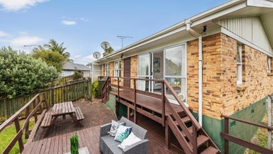 2/12 Broadview Place, Howick, Auckland - Carousel 1