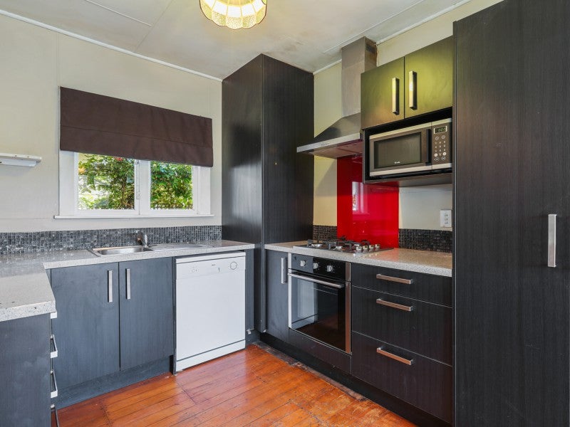 102 Retreat Road, Avonside, Christchurch - Carousel 2