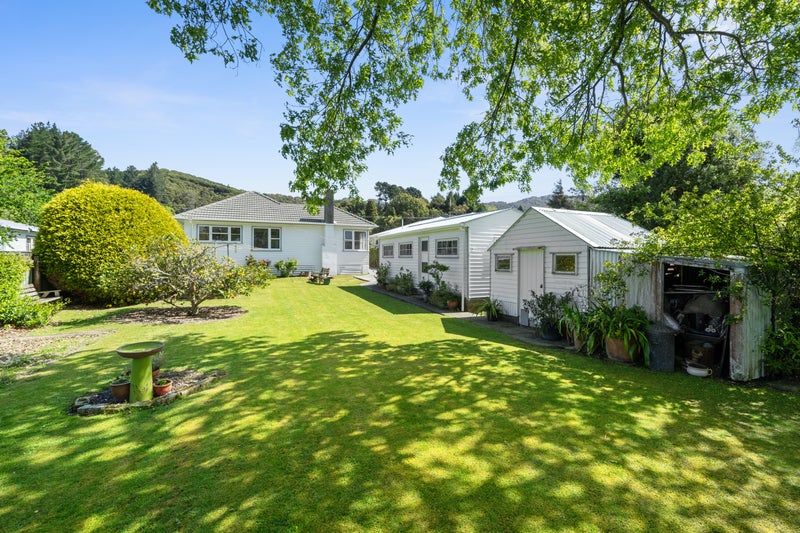 32 Fraser Street, Wainuiomata, Lower Hutt - Carousel 1