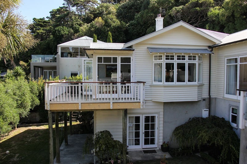 90A Awa Road, Seatoun, Wellington - Carousel 2