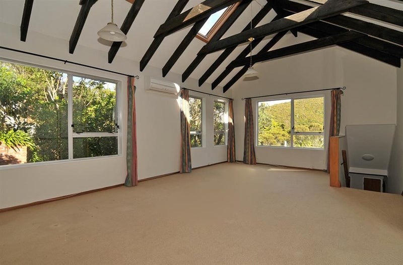 16B Ngarimu Grove, Ngaio, Wellington - Carousel 2