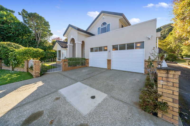 46 Cheviot Road, Lowry Bay, Lower Hutt - Carousel 18