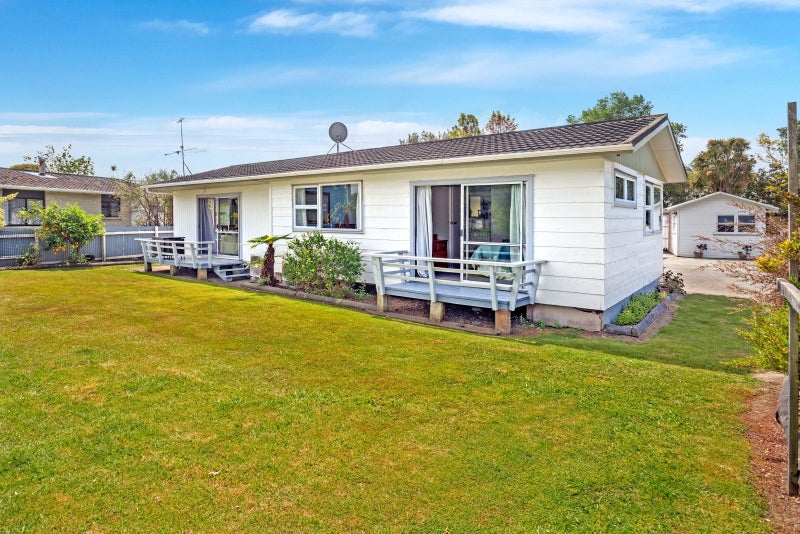 21 Main Road, Makaraka, Gisborne - Carousel 1