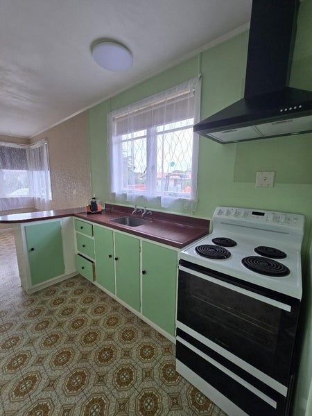 26 Daphne Place, Outer Kaiti, Gisborne - Carousel 2