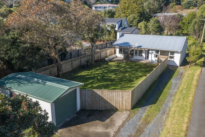 212 Matai Road, Raumati Beach, Paraparaumu - Carousel 1