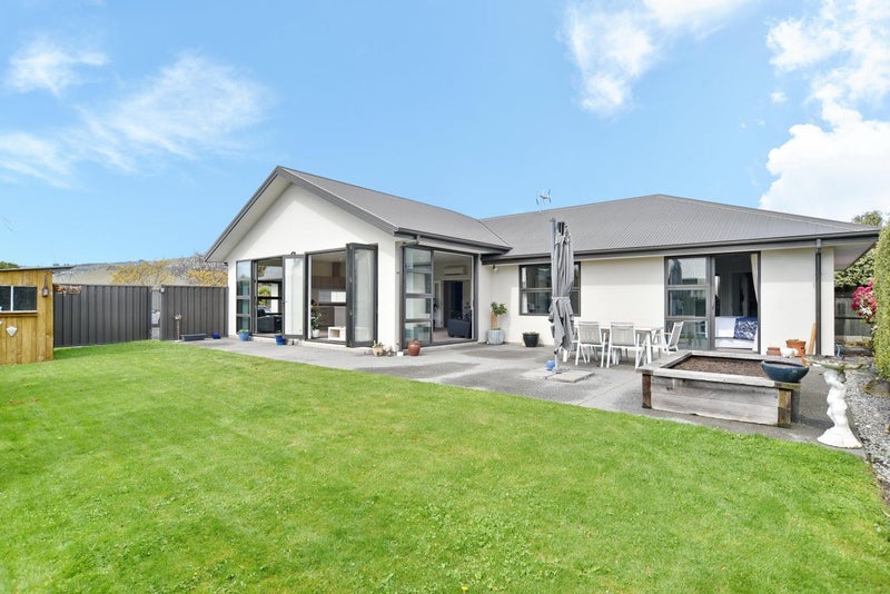 5 Kestrel Place, Woolston, Christchurch - Carousel 2