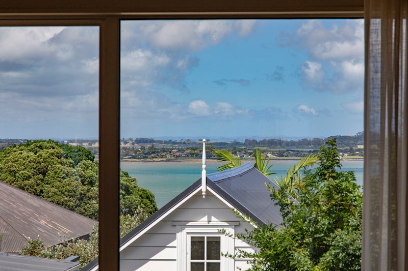 36A Normans Hill Road, Onehunga, Auckland - Carousel 2