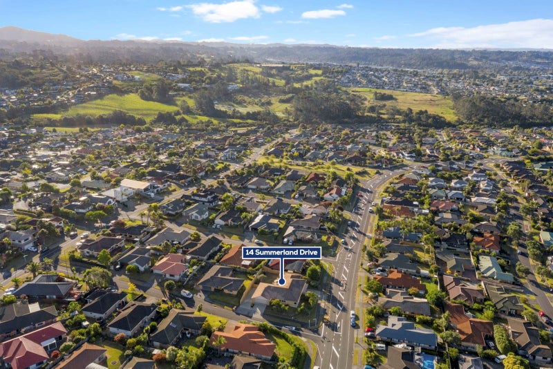 14 Summerland Drive, Henderson, Auckland - Carousel 26