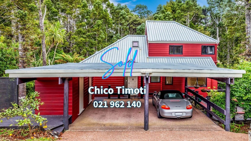 5 Fitzpatrick Place, Chatswood, Auckland - Carousel 1