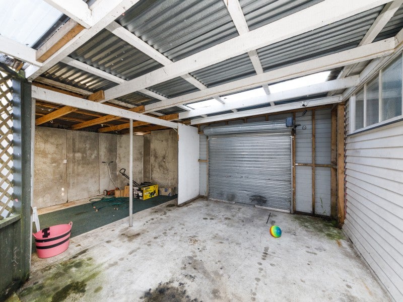 5 Guy Avenue, Takaro, Palmerston North - Carousel 15