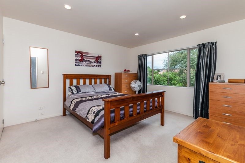 3/36 Fields Parade, Oteha, Auckland - Carousel 13