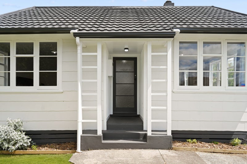 15 Paul Crescent, Fairfield, Hamilton - Carousel 2