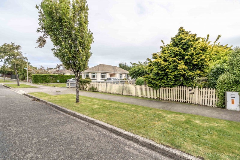 143 Conyers Street, Heidelberg, Invercargill - Carousel 1