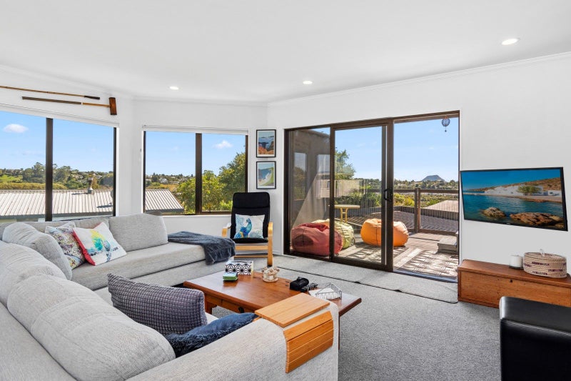 37 Murray Street, Gate Pa, Tauranga - Carousel 1