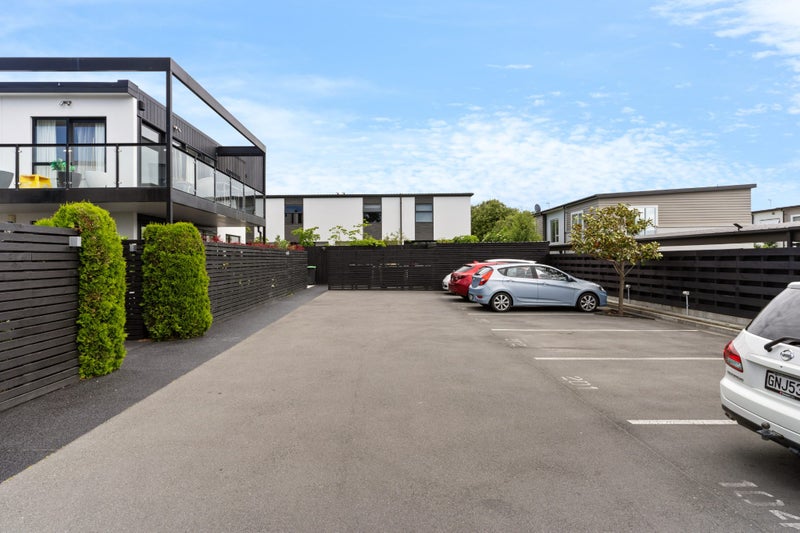 201/277 Kilmore Street, Christchurch Central, Christchurch - Carousel 23
