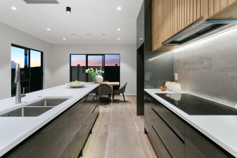 5 Kumukumu RD, Long Bay, Auckland - Carousel 2