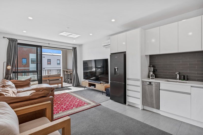 217/81 Mapou Road, Hobsonville, Auckland - Carousel 2