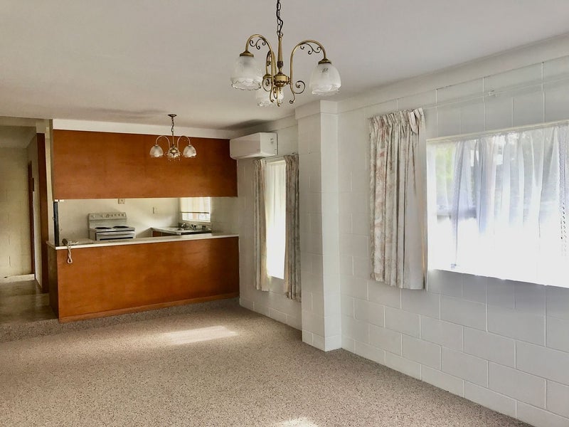 16 Seaforth Avenue, Mangere Bridge, Auckland - Carousel 2