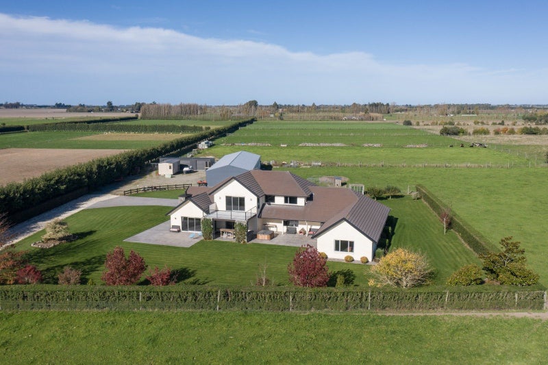 141 Milton Road South, Elgin, Ashburton - Carousel 1