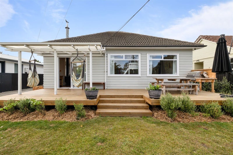 23 Gould Crescent, Woolston, Christchurch - Carousel 1