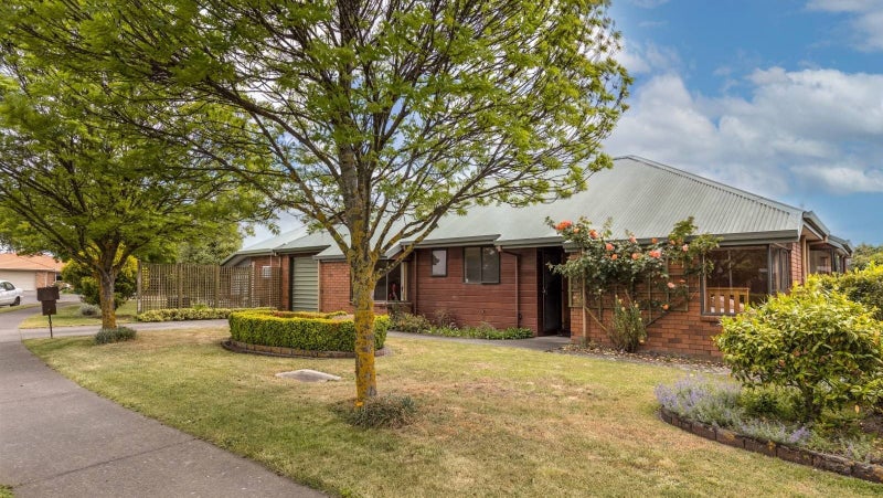 24A Karina Crescent, Redwoodtown, Blenheim - Carousel 1