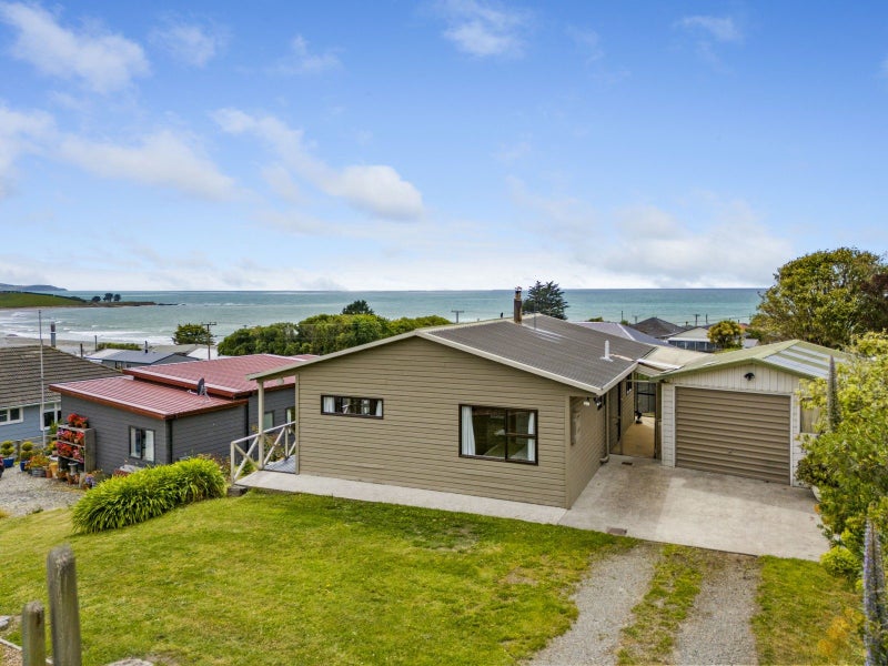 13 Stirling Street, Kakanui, Oamaru - Carousel 18