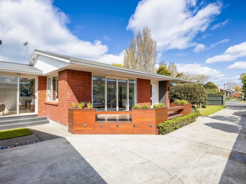 124 Grimseys Road, Redwood, Christchurch - Carousel 2