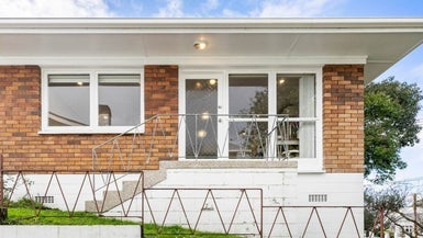 1/12 Rautangi Road, Mount Eden, Auckland - Carousel 1