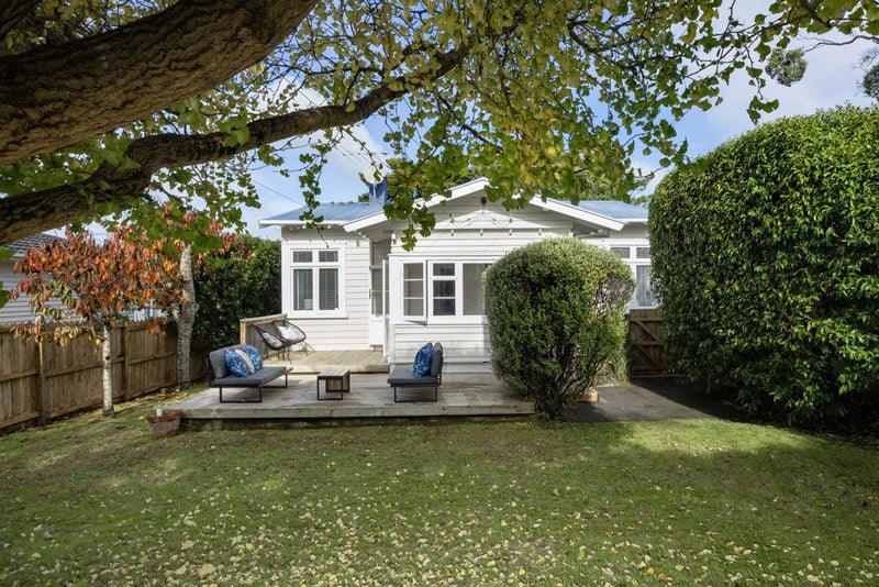 1/62 Athens Road, Onehunga, Auckland - Carousel 1