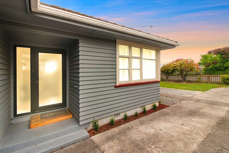 68 Racecourse Road, Sockburn, Christchurch - Carousel 2