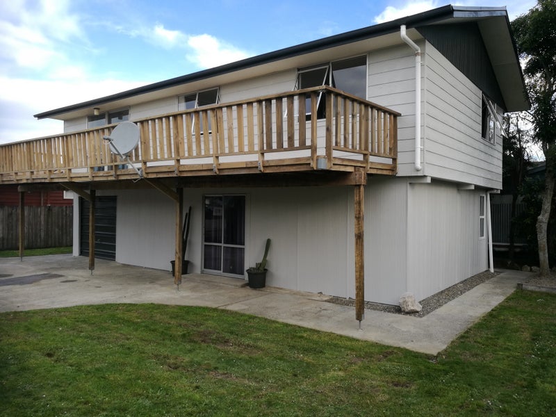 6 Taylor Avenue, Motueka, Motueka - Carousel 1