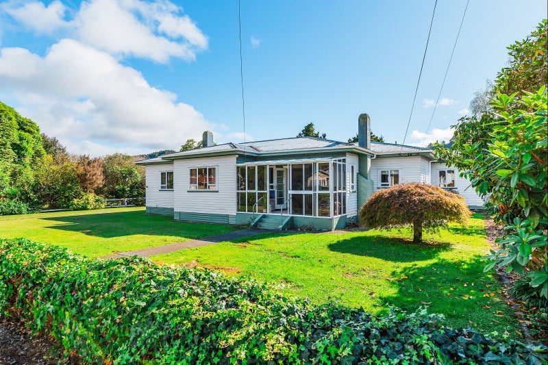 292 Taupo Quay, Gonville, Whanganui - Carousel 1