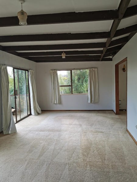 355 Whangaparaoa Road, Stanmore Bay, Whangaparaoa - Carousel 2